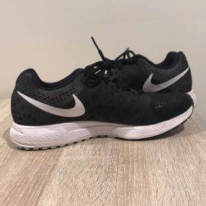 Nike running shoes!!! Size 8